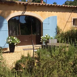 Hébergement de vacances Le Bois De La Cour