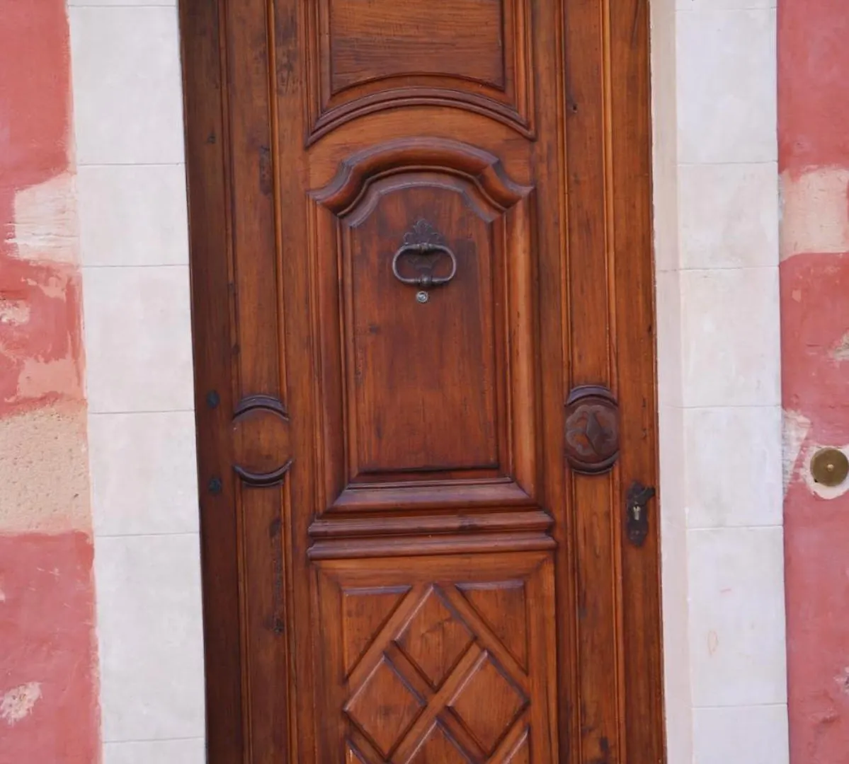 Holiday home Le Jardin D'Auguste Villa Roussillon  France